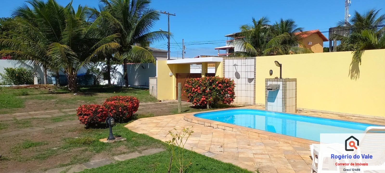 Casa de Condomínio à venda com 4 quartos, 282m² - Foto 2