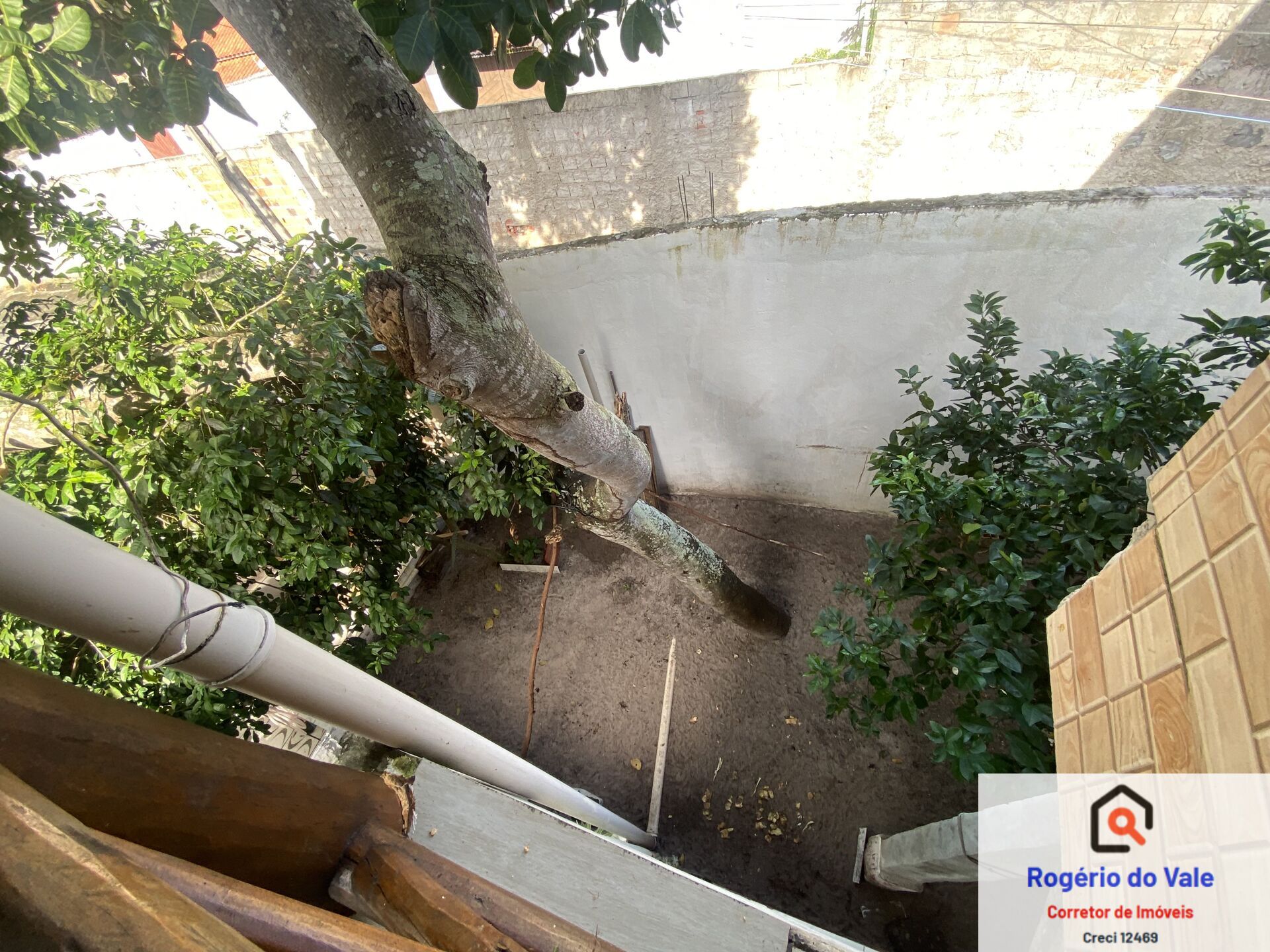Casa à venda com 6 quartos, 170m² - Foto 21