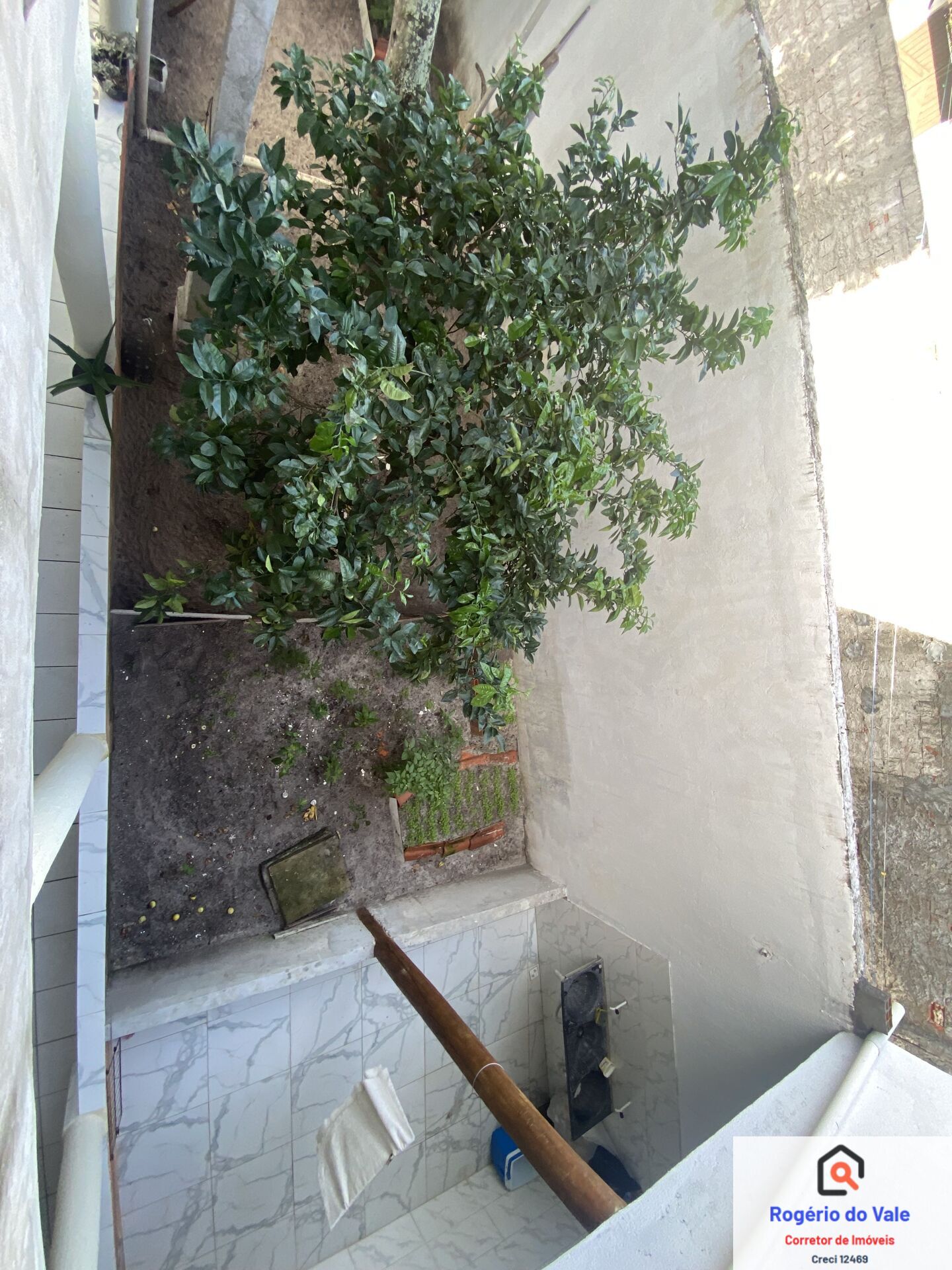 Casa à venda com 6 quartos, 170m² - Foto 20