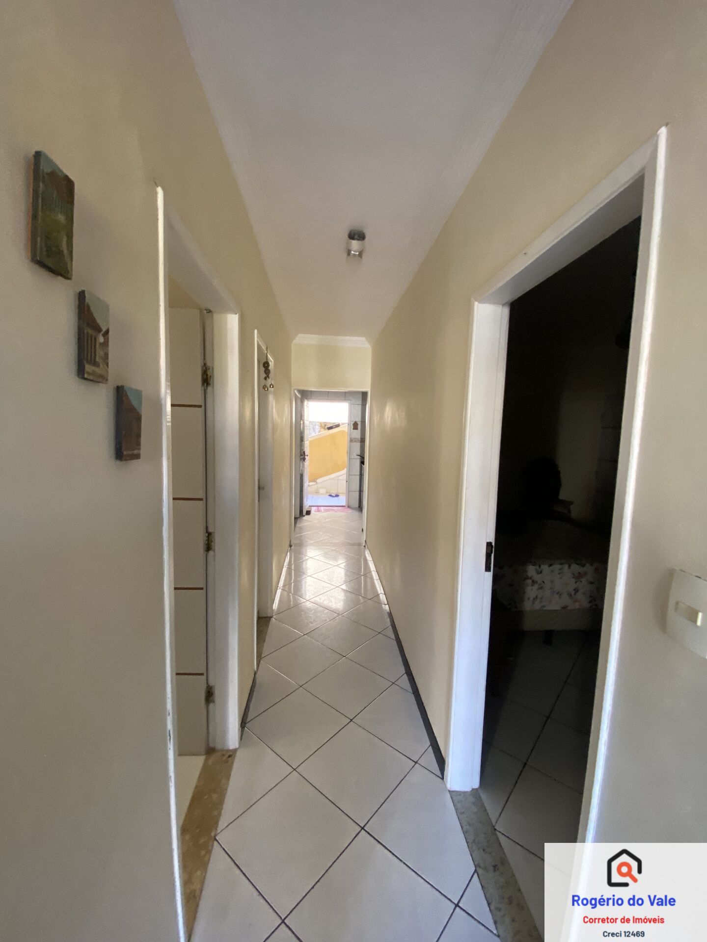 Casa de Condomínio à venda com 4 quartos, 150m² - Foto 9