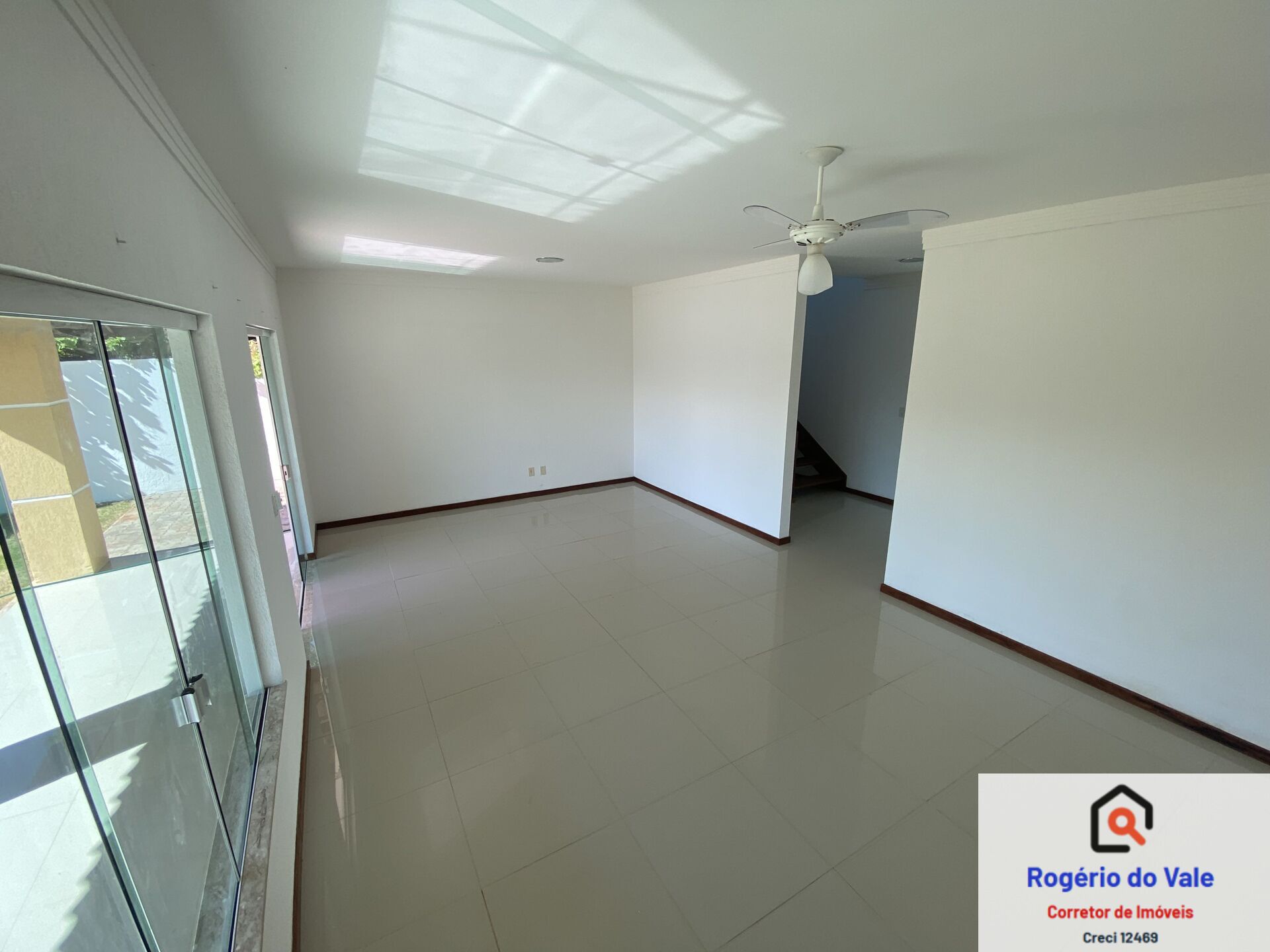 Casa de Condomínio à venda com 3 quartos, 150m² - Foto 9