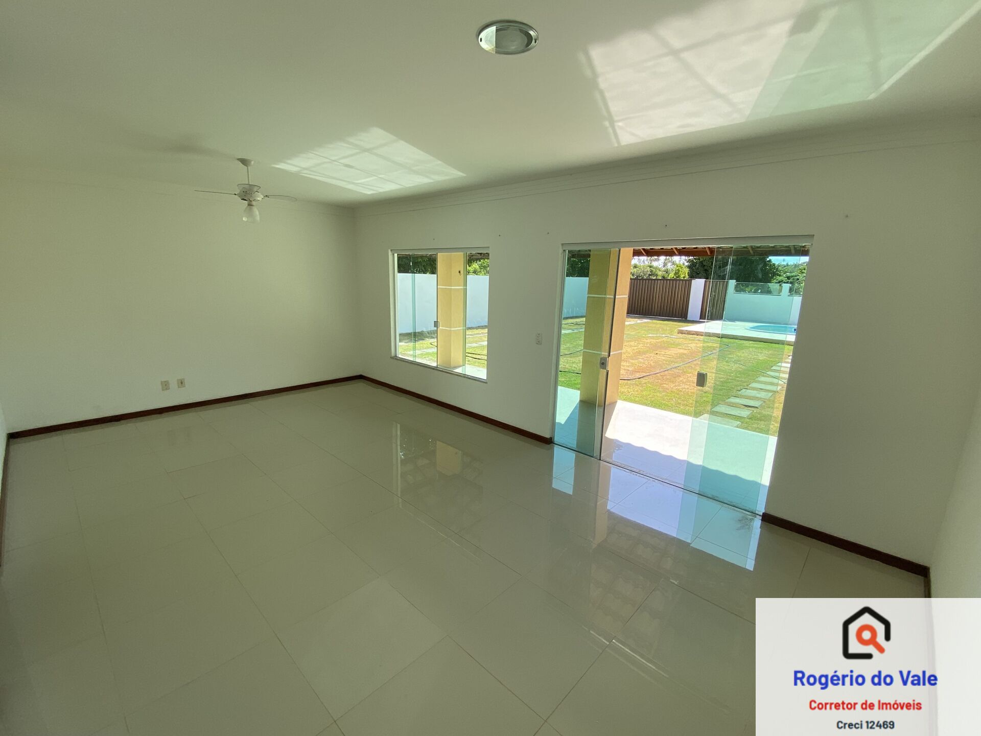 Casa de Condomínio à venda com 3 quartos, 150m² - Foto 8