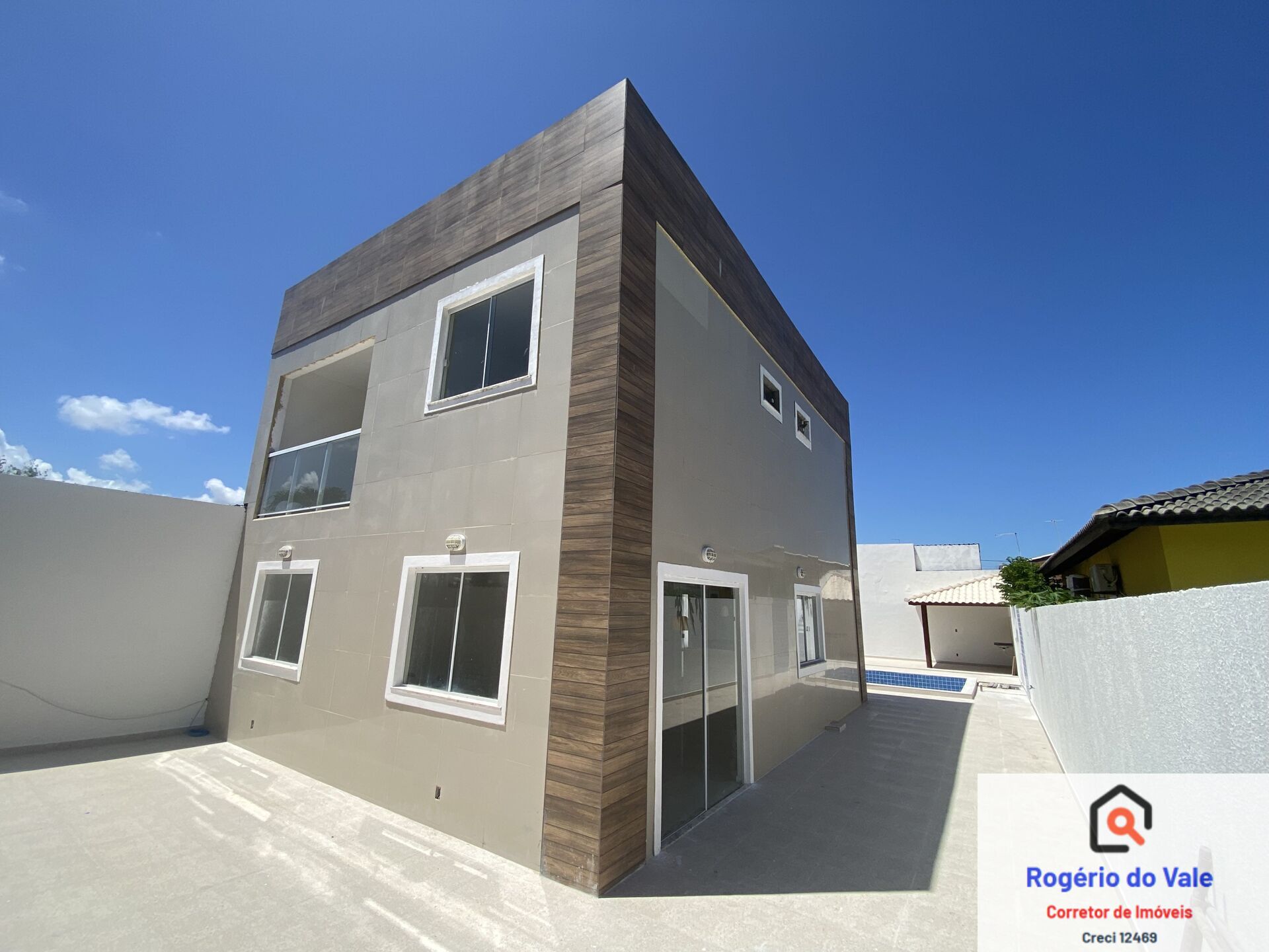 Casa de Condomínio à venda com 5 quartos, 215m² - Foto 5
