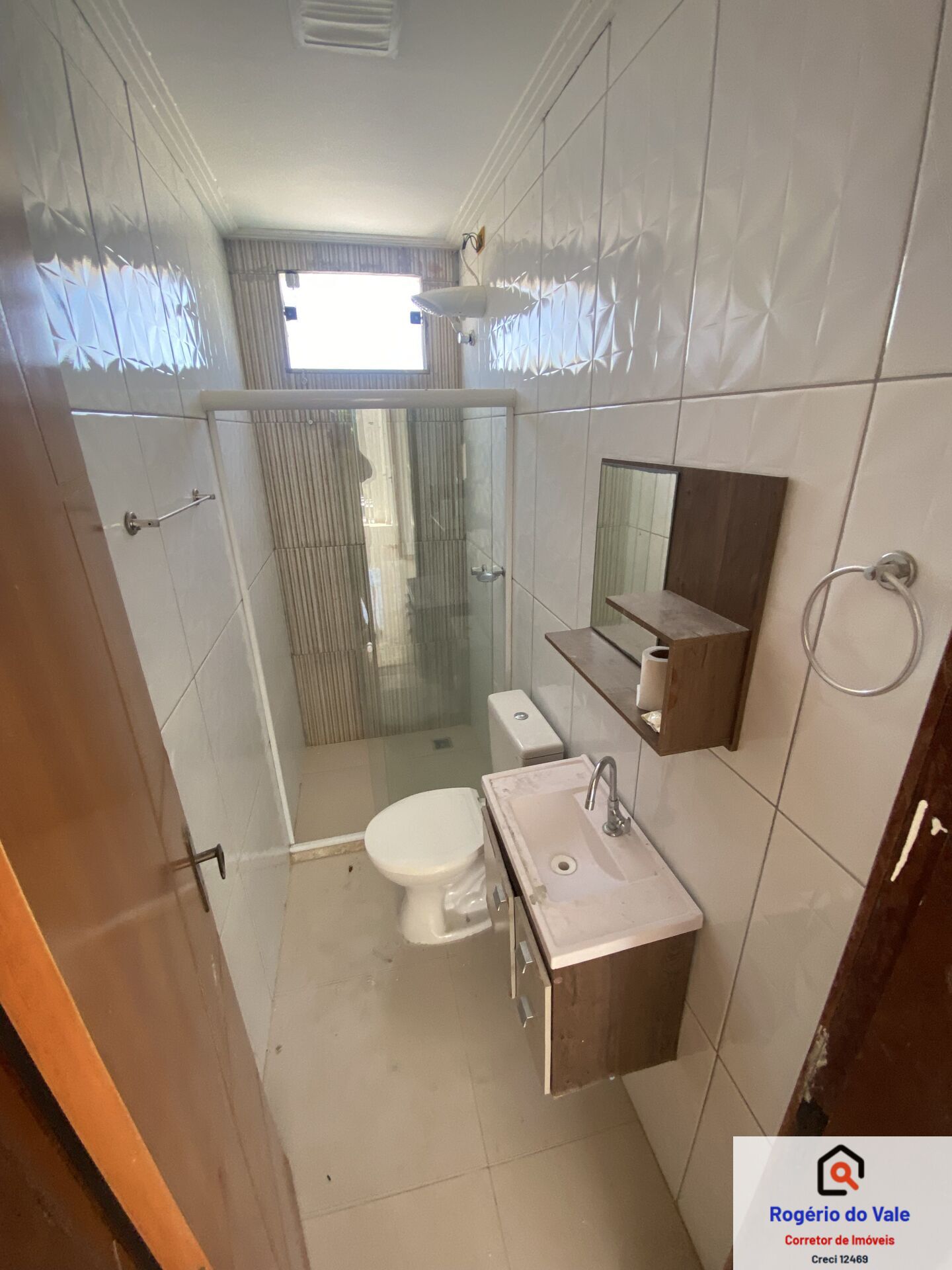 Casa de Condomínio à venda com 5 quartos, 215m² - Foto 22