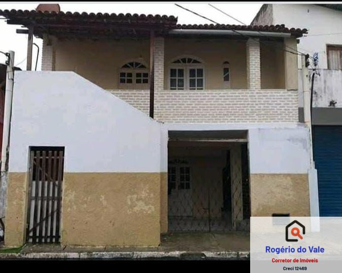 Casa à venda com 4 quartos, 120m² - Foto 1