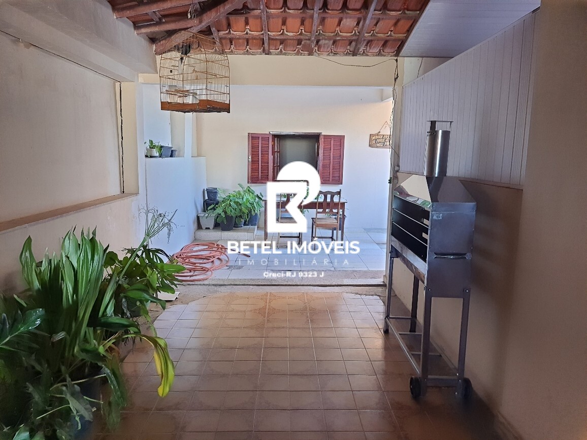 Casa à venda com 3 quartos, 320m² - Foto 21