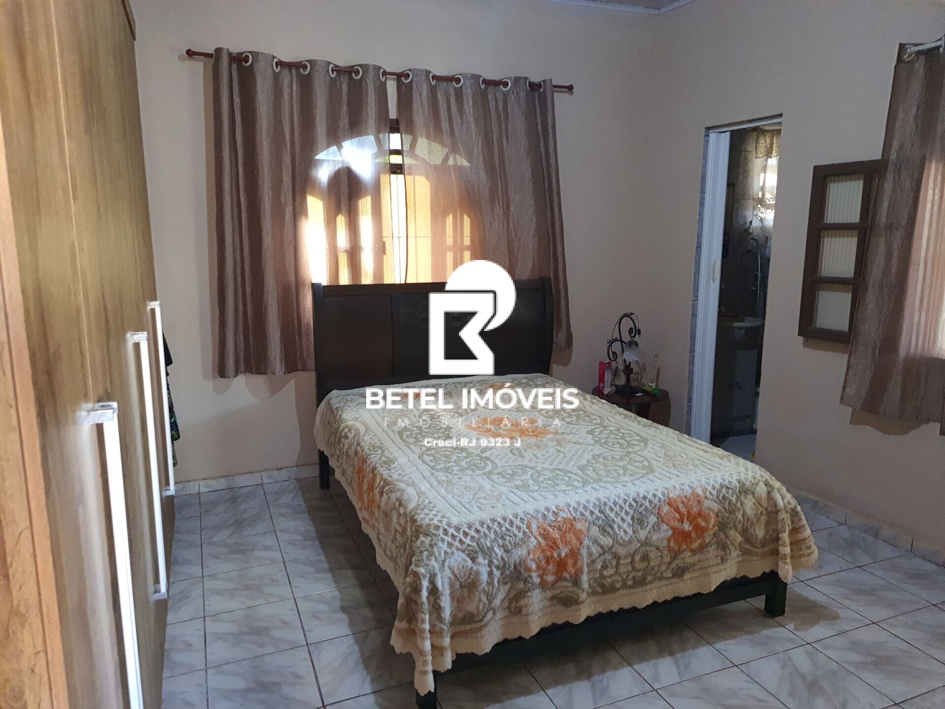 Sobrado à venda com 6 quartos, 180m² - Foto 22