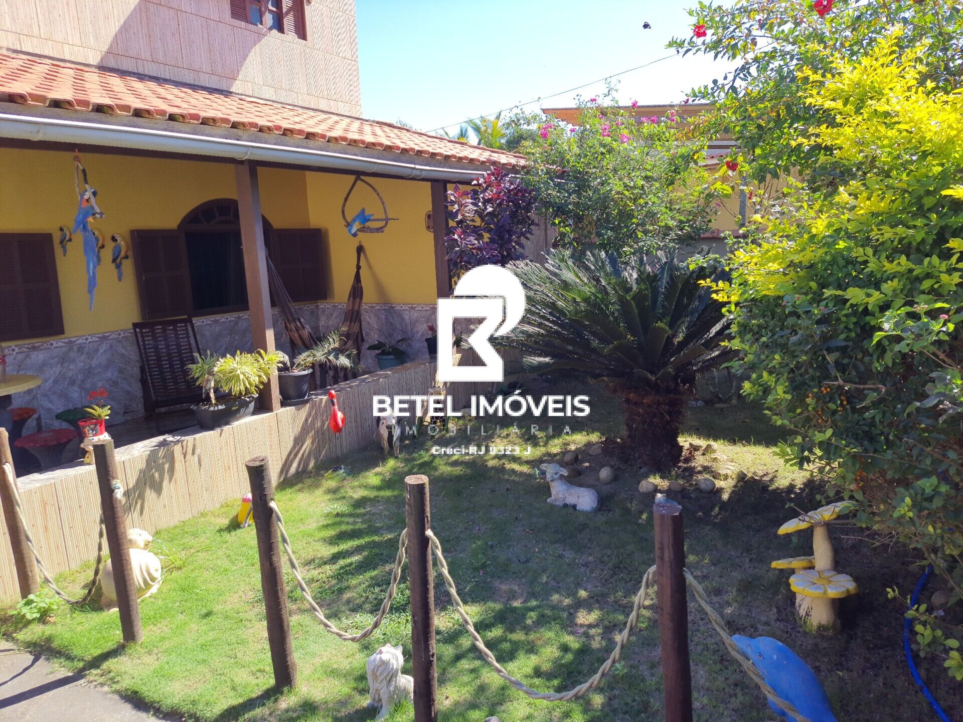 Sobrado à venda com 6 quartos, 180m² - Foto 29