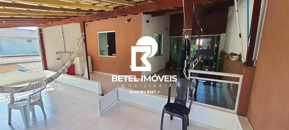 Sobrado à venda com 3 quartos, 224m² - Foto 2