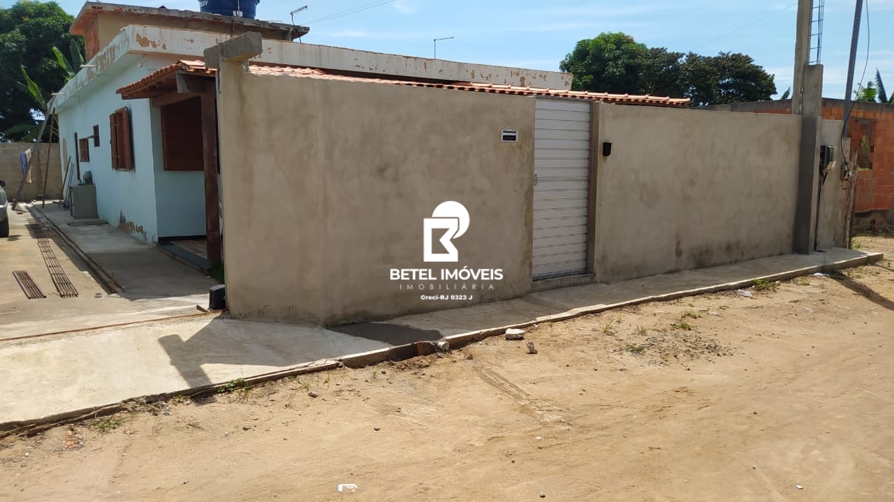 Casa à venda com 3 quartos, 100m² - Foto 2