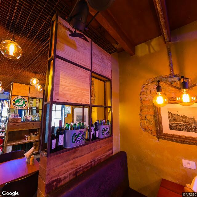 Imagem estática do "Street View" da localização