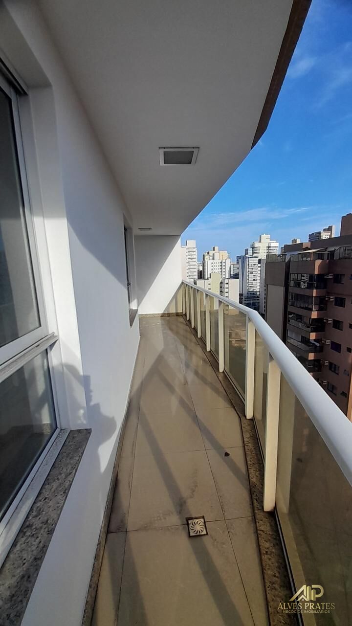 Apartamento à venda com 3 quartos, 99m² - Foto 3