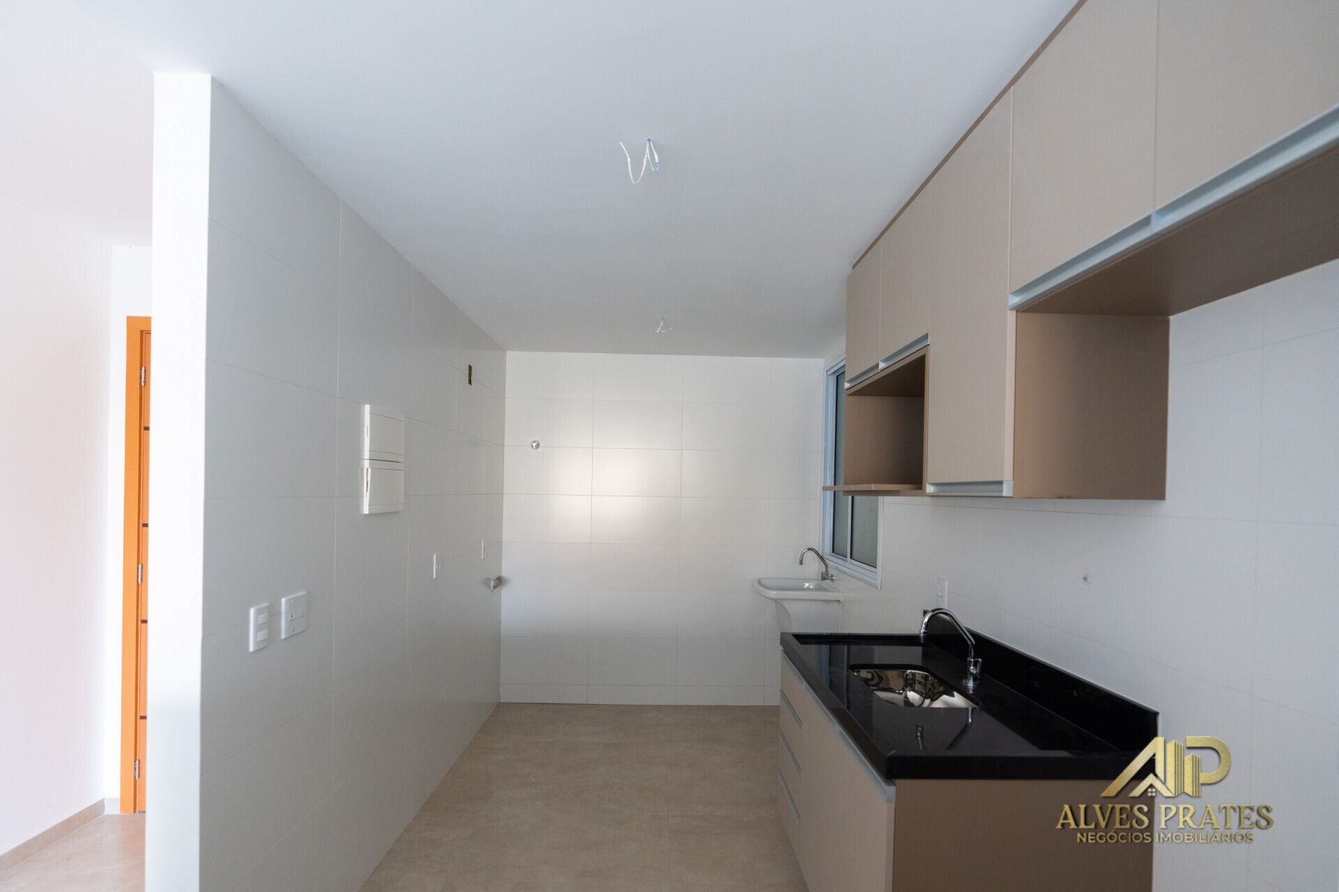 Apartamento à venda com 2 quartos, 80m² - Foto 23