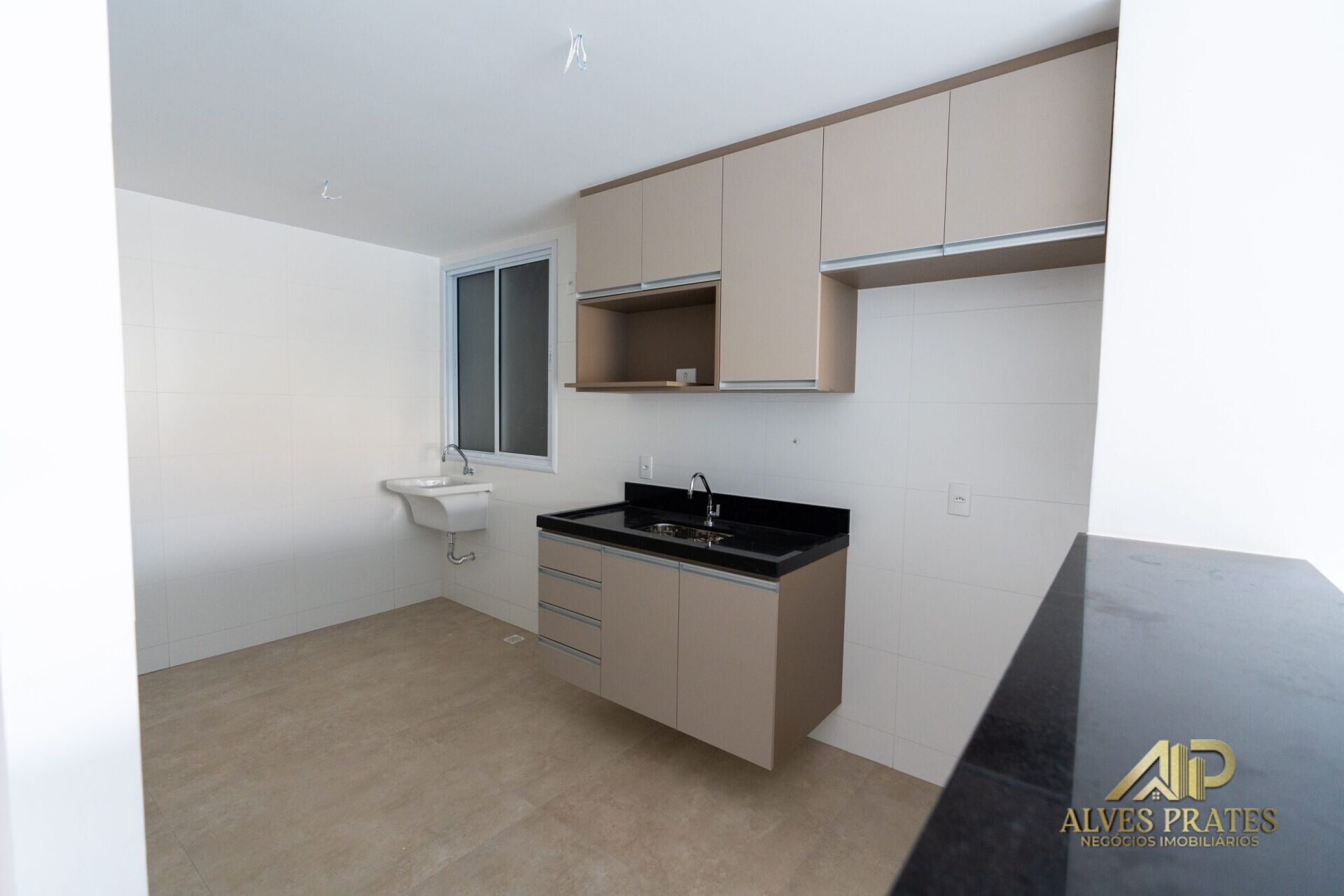 Apartamento à venda com 2 quartos, 80m² - Foto 22