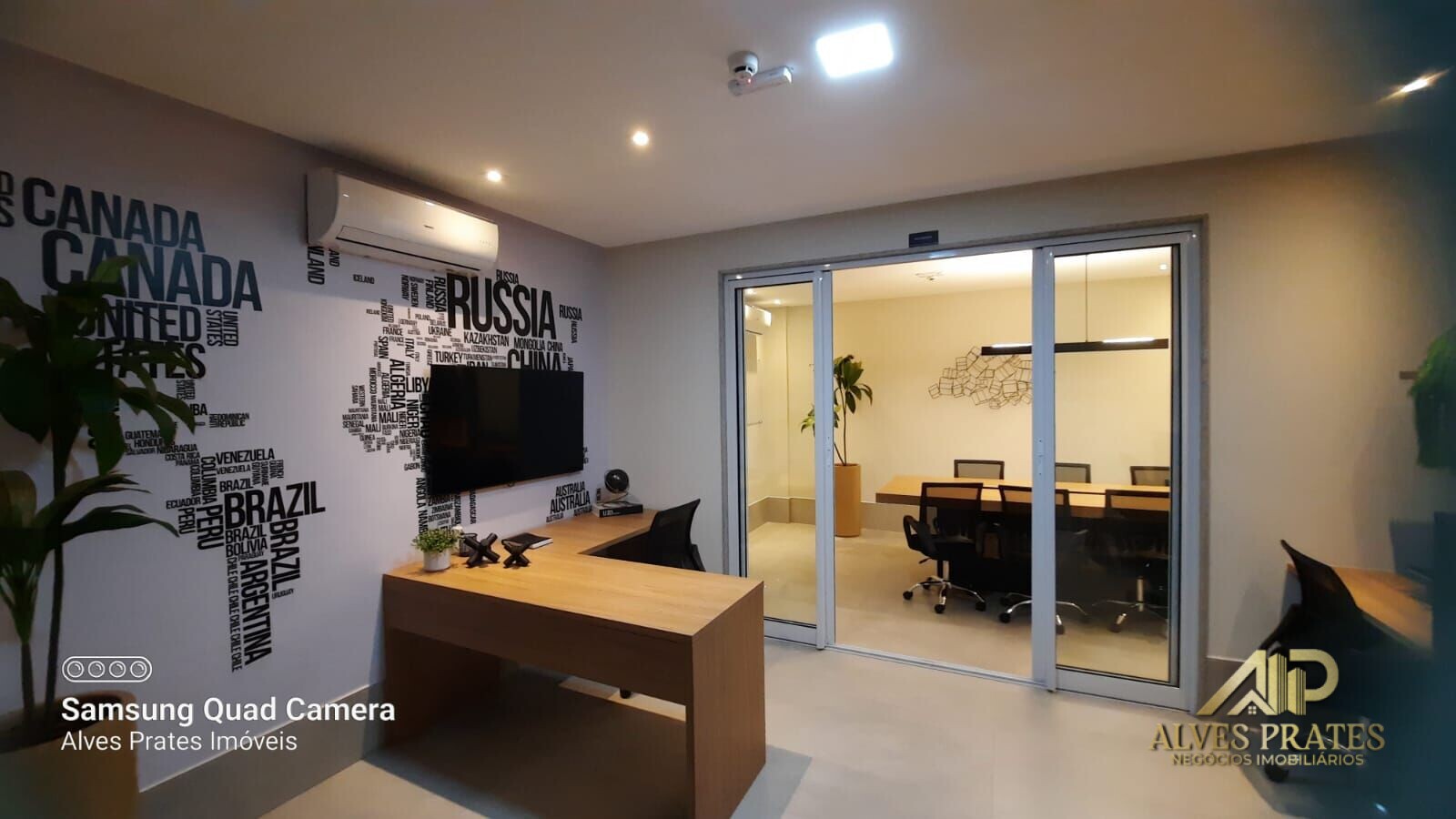 Apartamento à venda com 2 quartos, 61m² - Foto 16