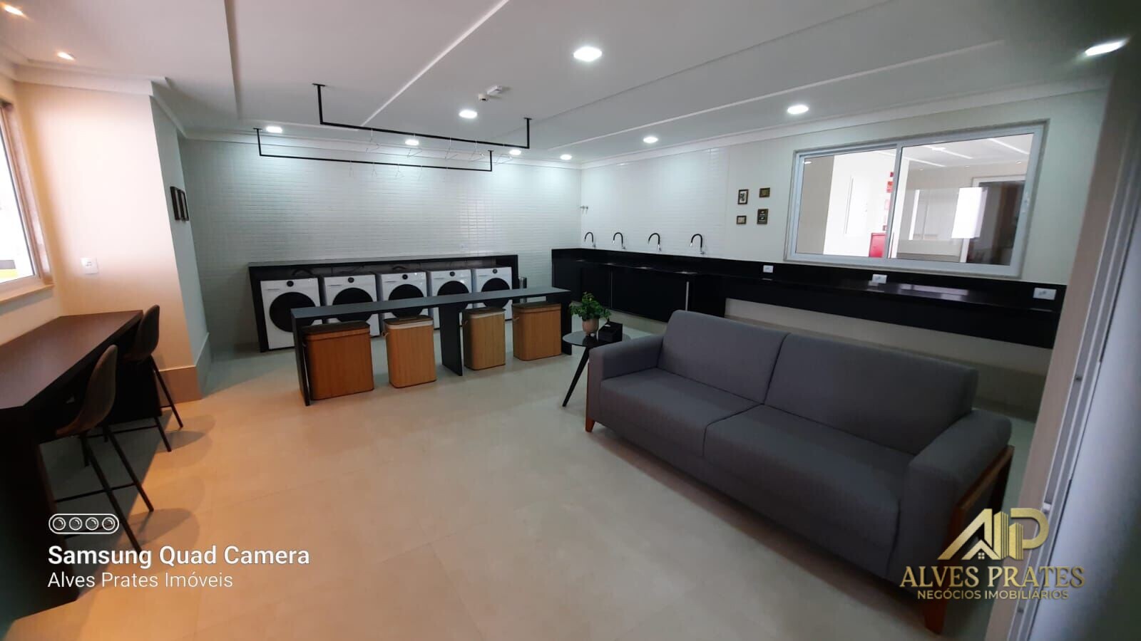 Apartamento à venda com 2 quartos, 61m² - Foto 20