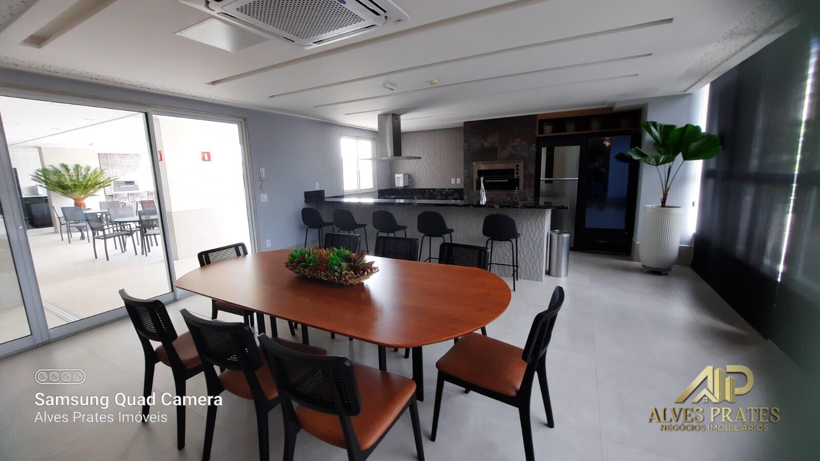 Apartamento à venda com 2 quartos, 61m² - Foto 21