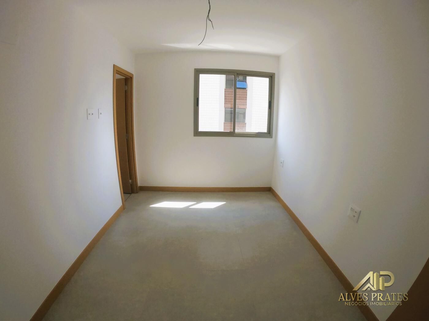 Apartamento à venda com 4 quartos, 171m² - Foto 13