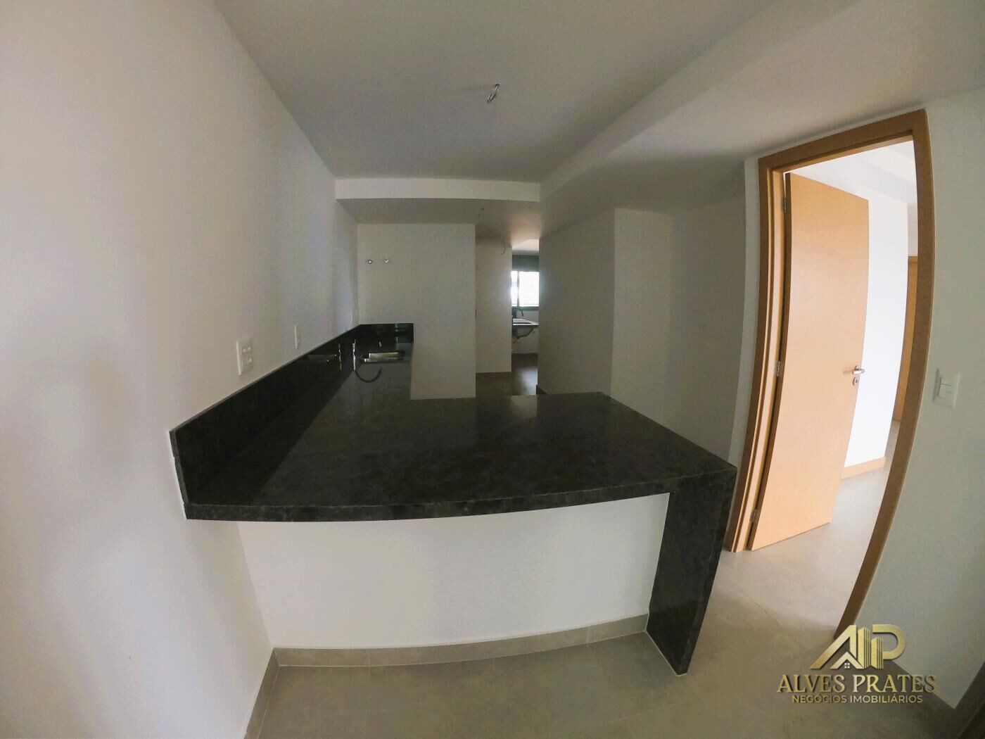 Apartamento à venda com 4 quartos, 171m² - Foto 7