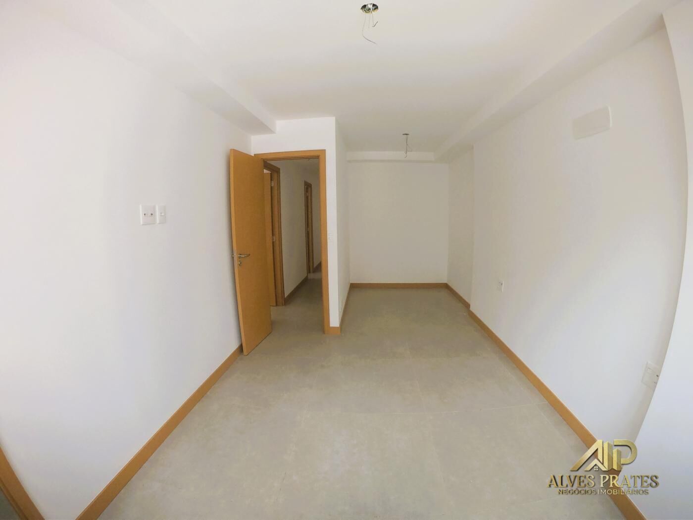 Apartamento à venda com 4 quartos, 171m² - Foto 11