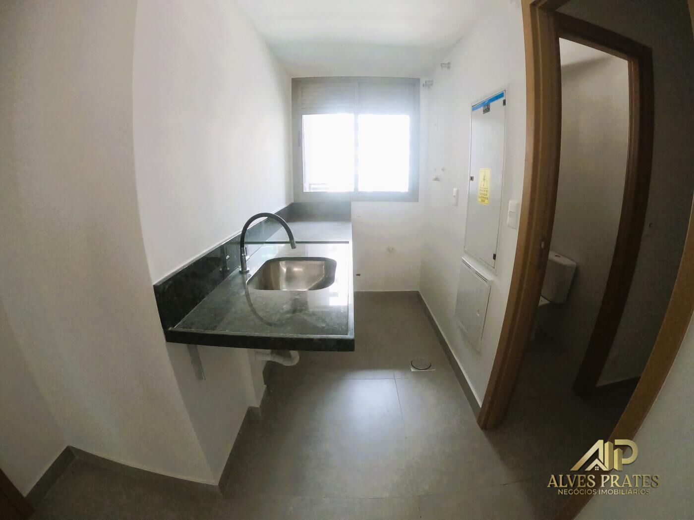 Apartamento à venda com 4 quartos, 171m² - Foto 9