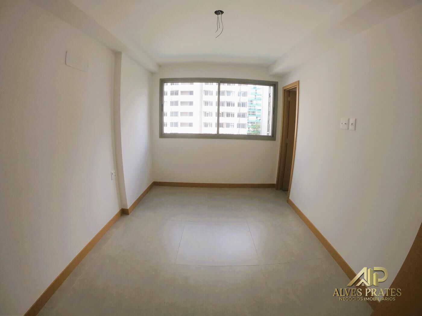 Apartamento à venda com 4 quartos, 171m² - Foto 10