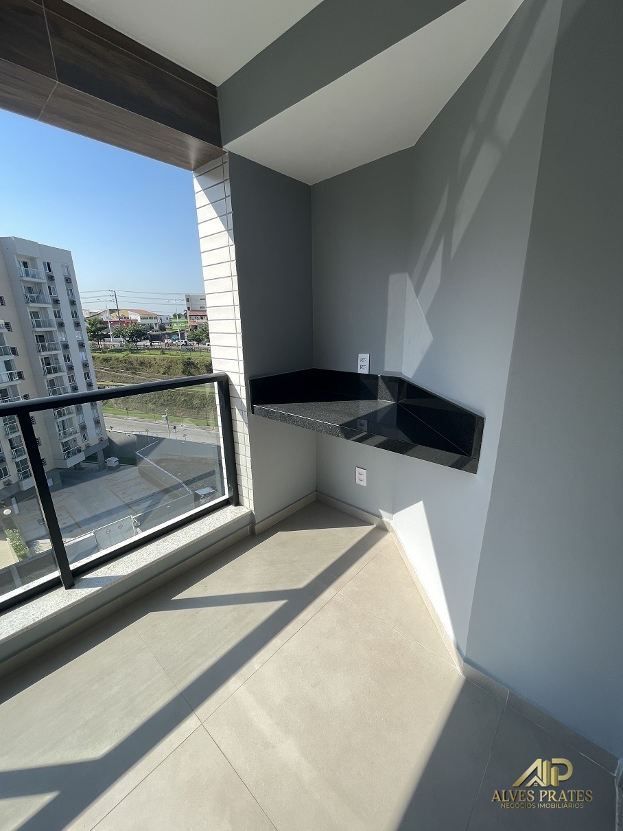 Apartamento à venda com 3 quartos, 76m² - Foto 4