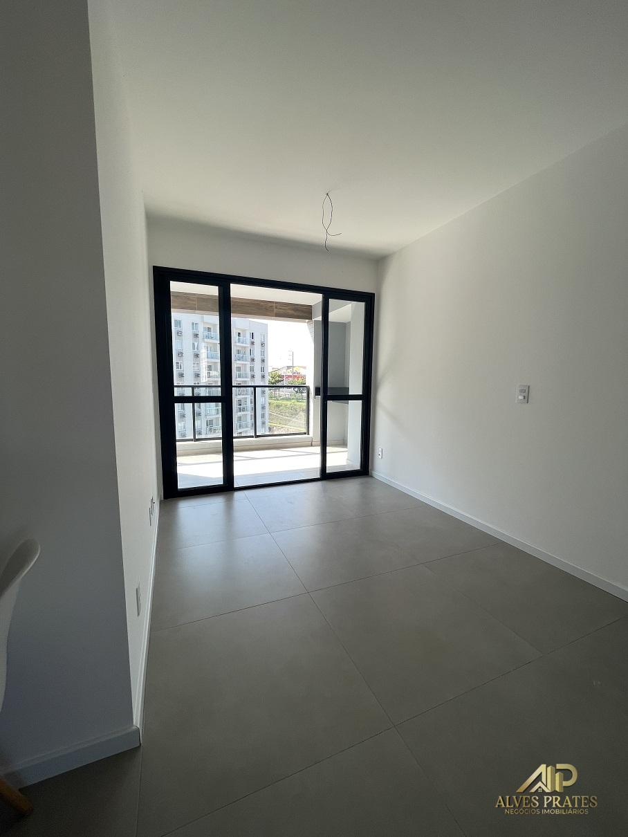 Apartamento à venda com 3 quartos, 76m² - Foto 5