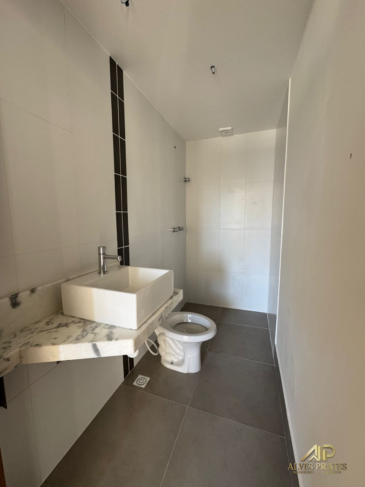 Apartamento à venda com 2 quartos, 57m² - Foto 9