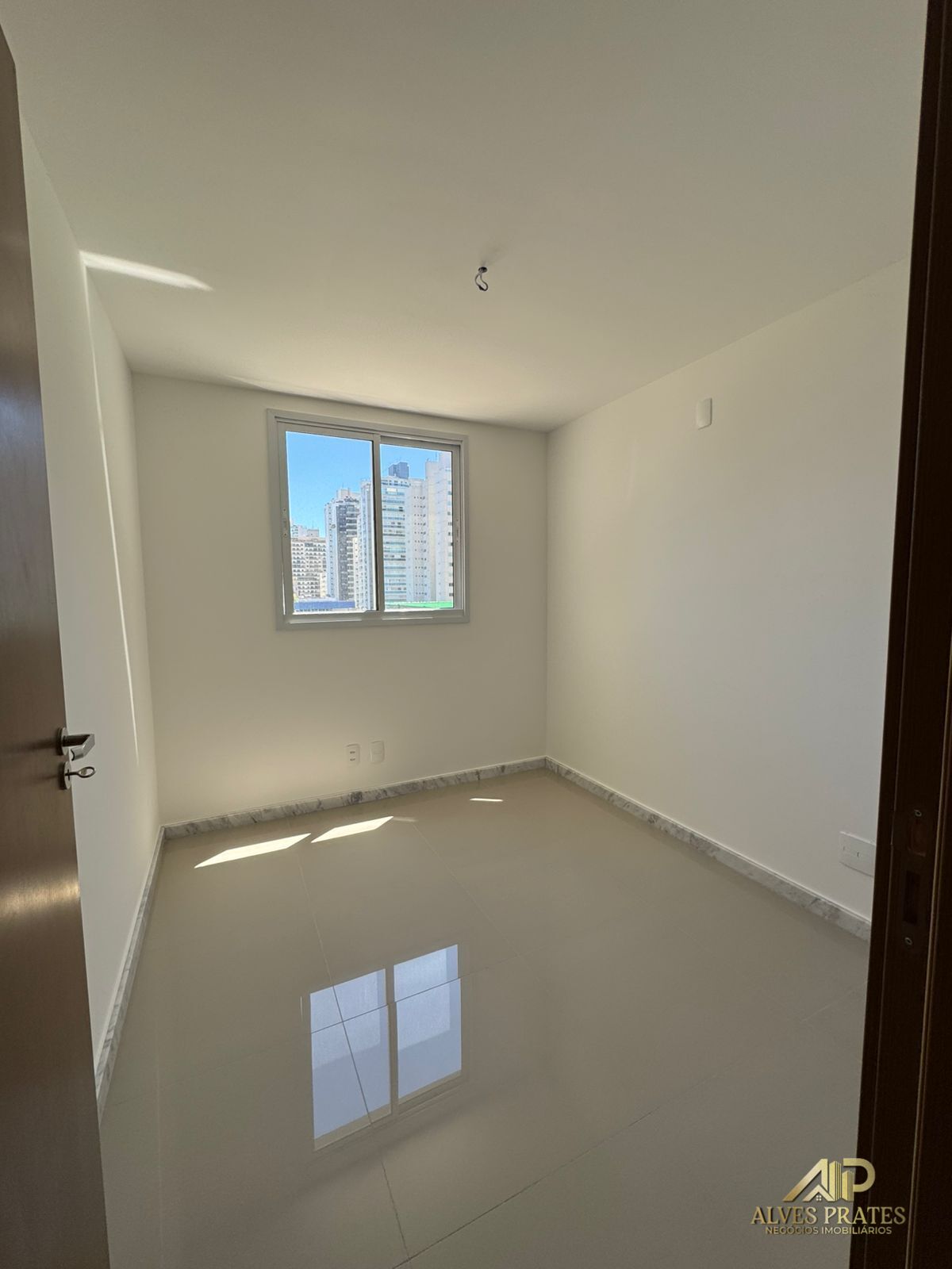 Apartamento à venda com 2 quartos, 57m² - Foto 8