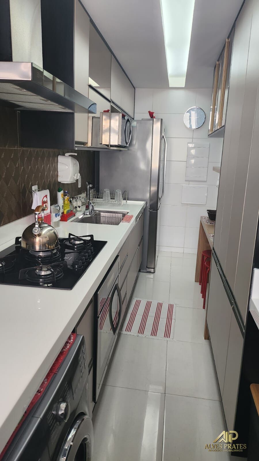 Apartamento à venda com 3 quartos, 90m² - Foto 17