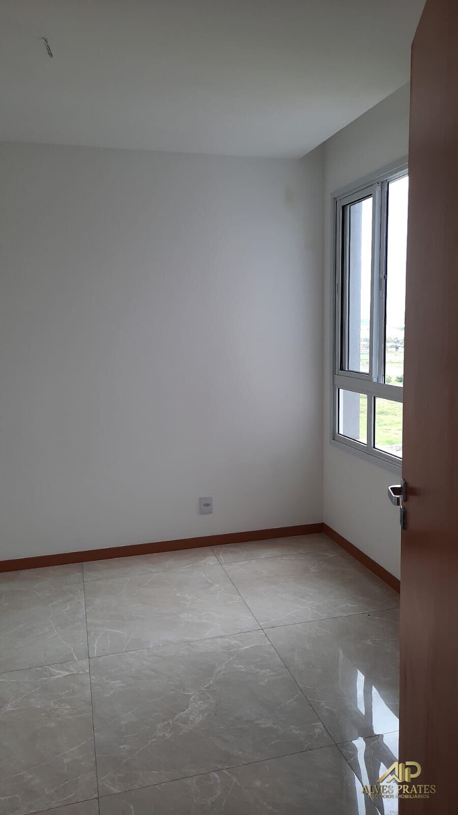 Apartamento à venda com 2 quartos, 60m² - Foto 7