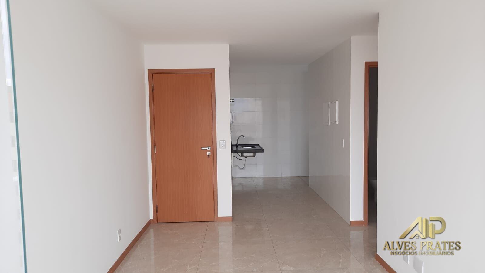 Apartamento à venda com 2 quartos, 60m² - Foto 6