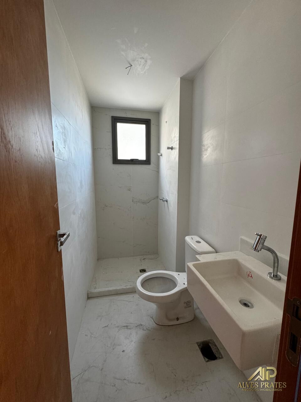 Apartamento à venda com 2 quartos, 57m² - Foto 9