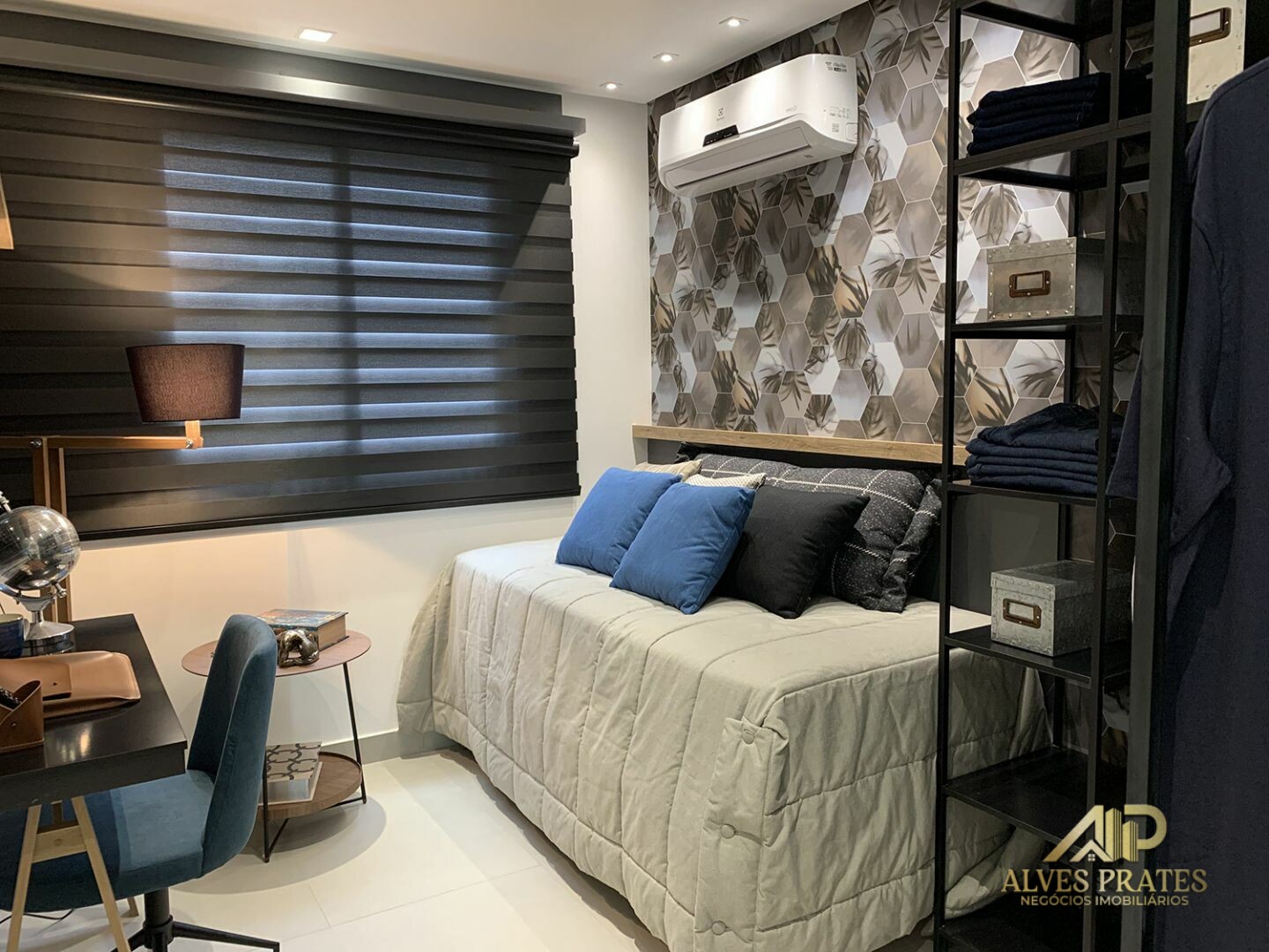 Apartamento à venda com 2 quartos, 60m² - Foto 7