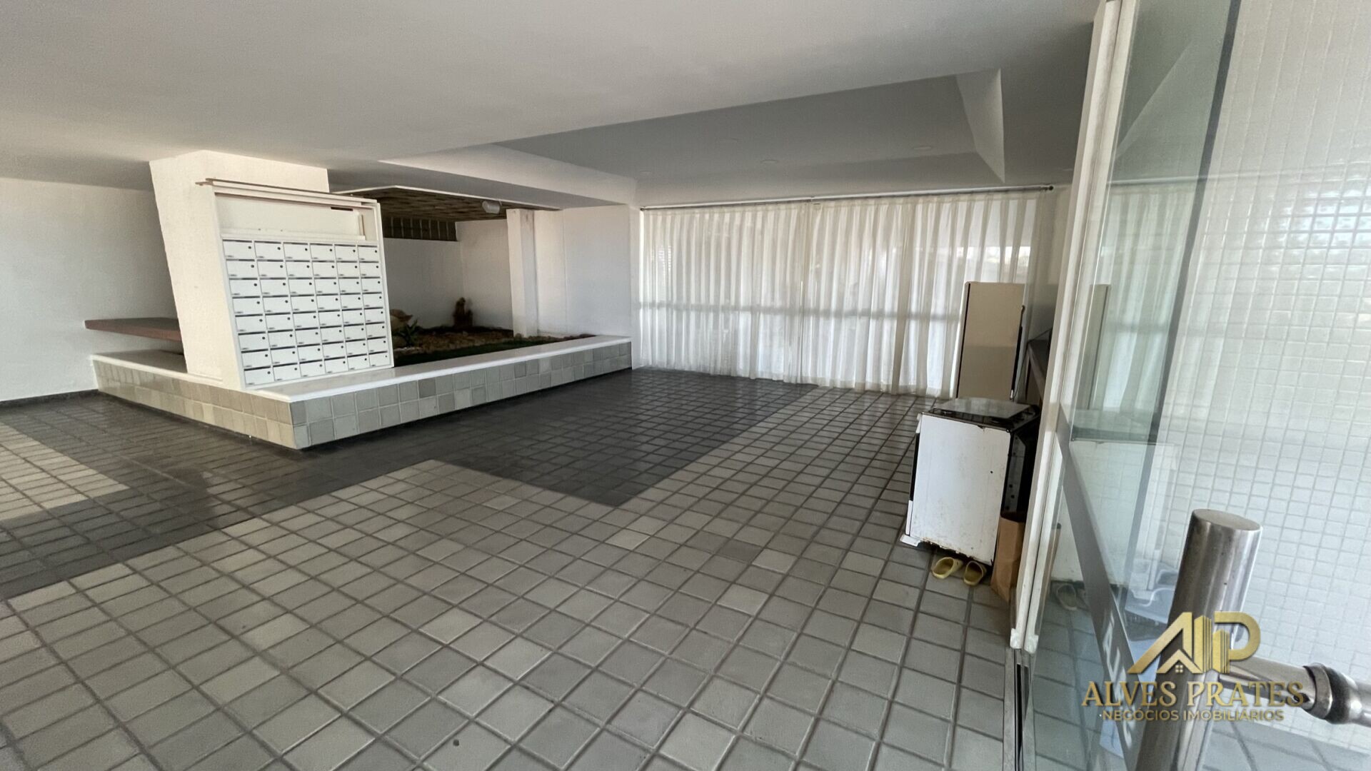 Apartamento à venda com 3 quartos, 165m² - Foto 32