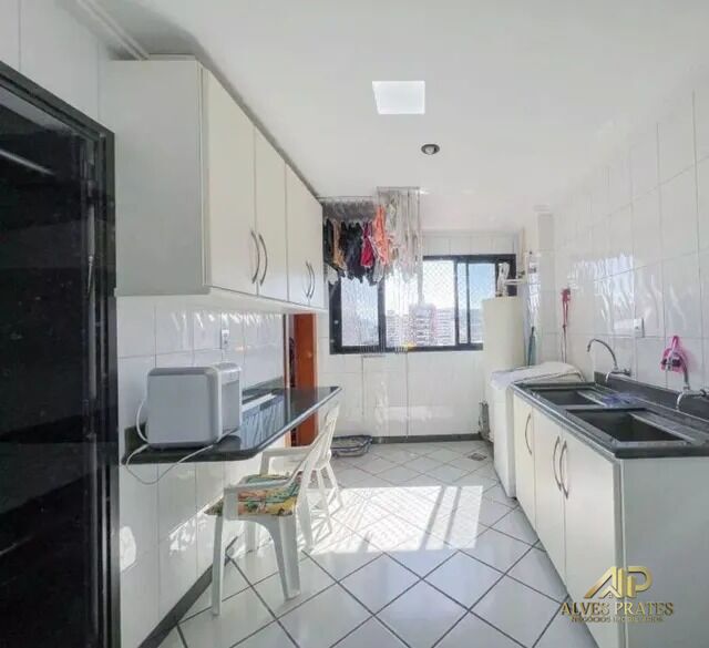 Apartamento à venda com 4 quartos, 290m² - Foto 17