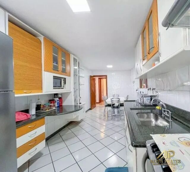 Apartamento à venda com 4 quartos, 290m² - Foto 16