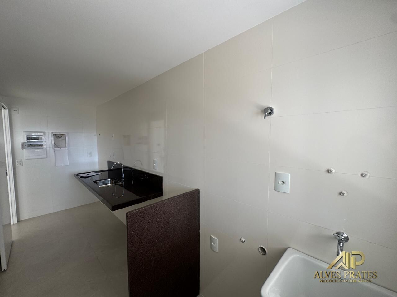 Apartamento à venda com 2 quartos, 76m² - Foto 16