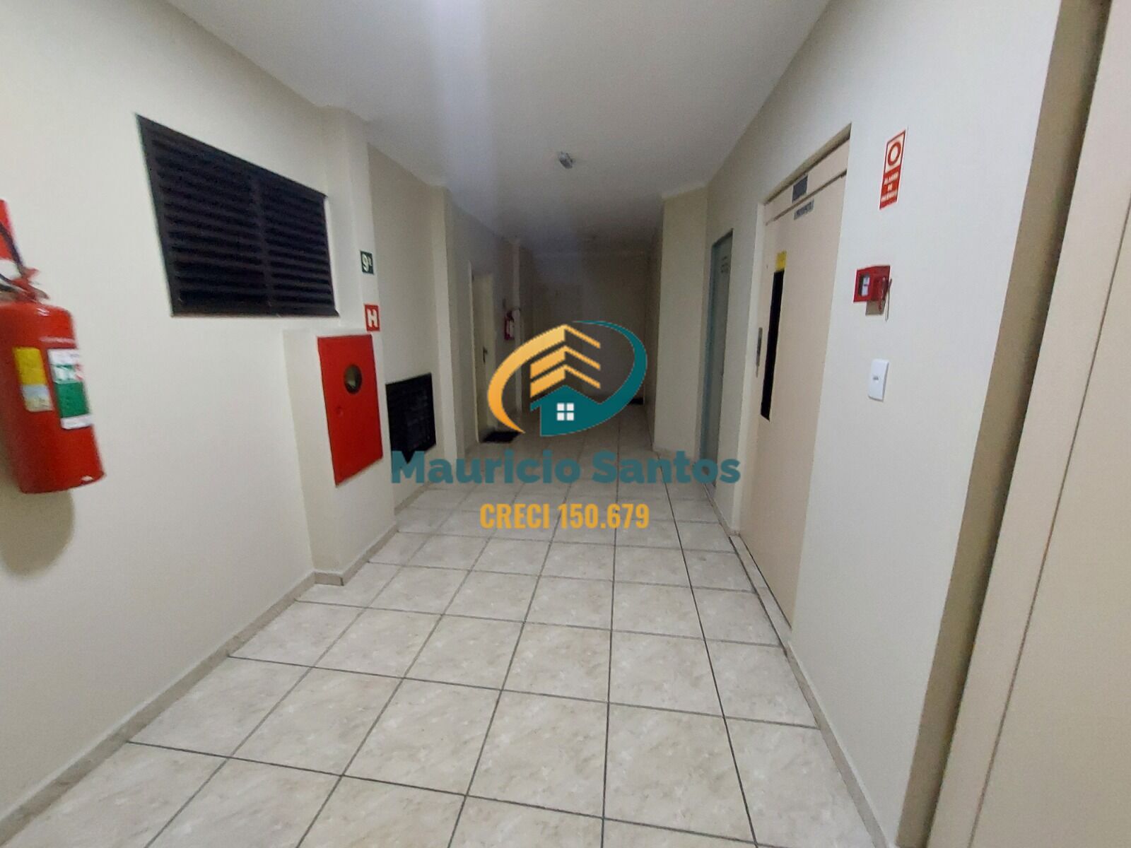 Apartamento à venda com 2 quartos, 80m² - Foto 28