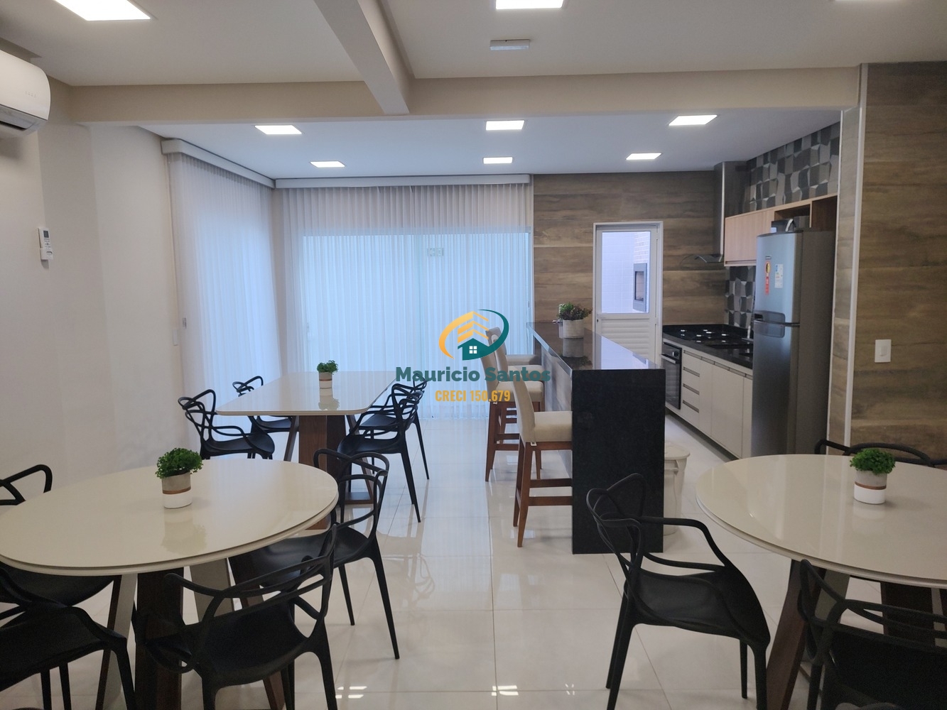 Apartamento à venda com 2 quartos, 75m² - Foto 43