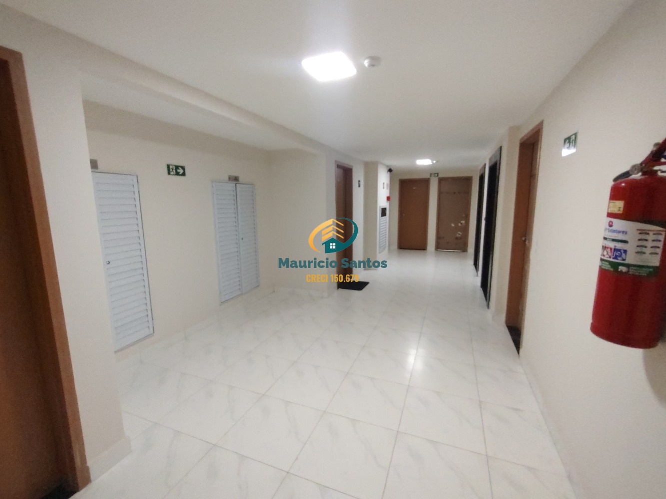 Apartamento à venda com 2 quartos, 75m² - Foto 36