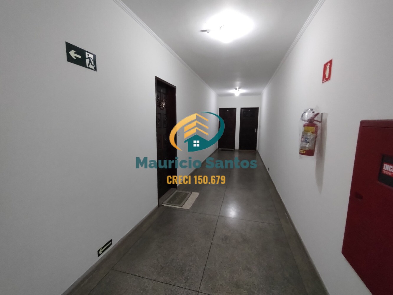 Apartamento à venda com 1 quarto, 62m² - Foto 32