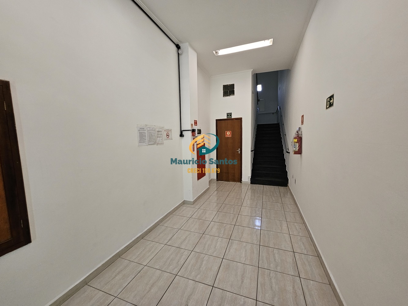 Apartamento para alugar com 2 quartos, 84m² - Foto 20