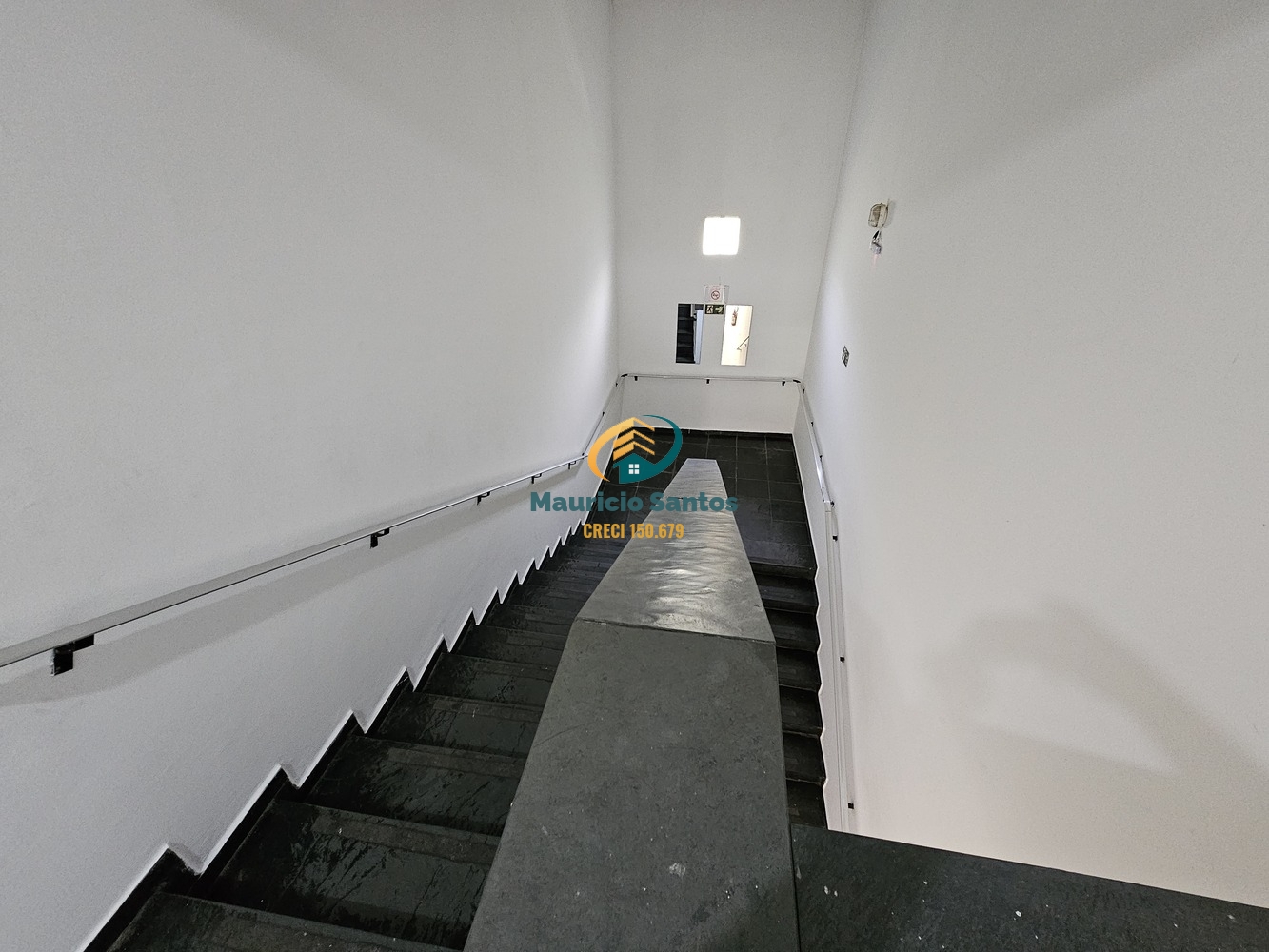 Apartamento para alugar com 2 quartos, 84m² - Foto 22