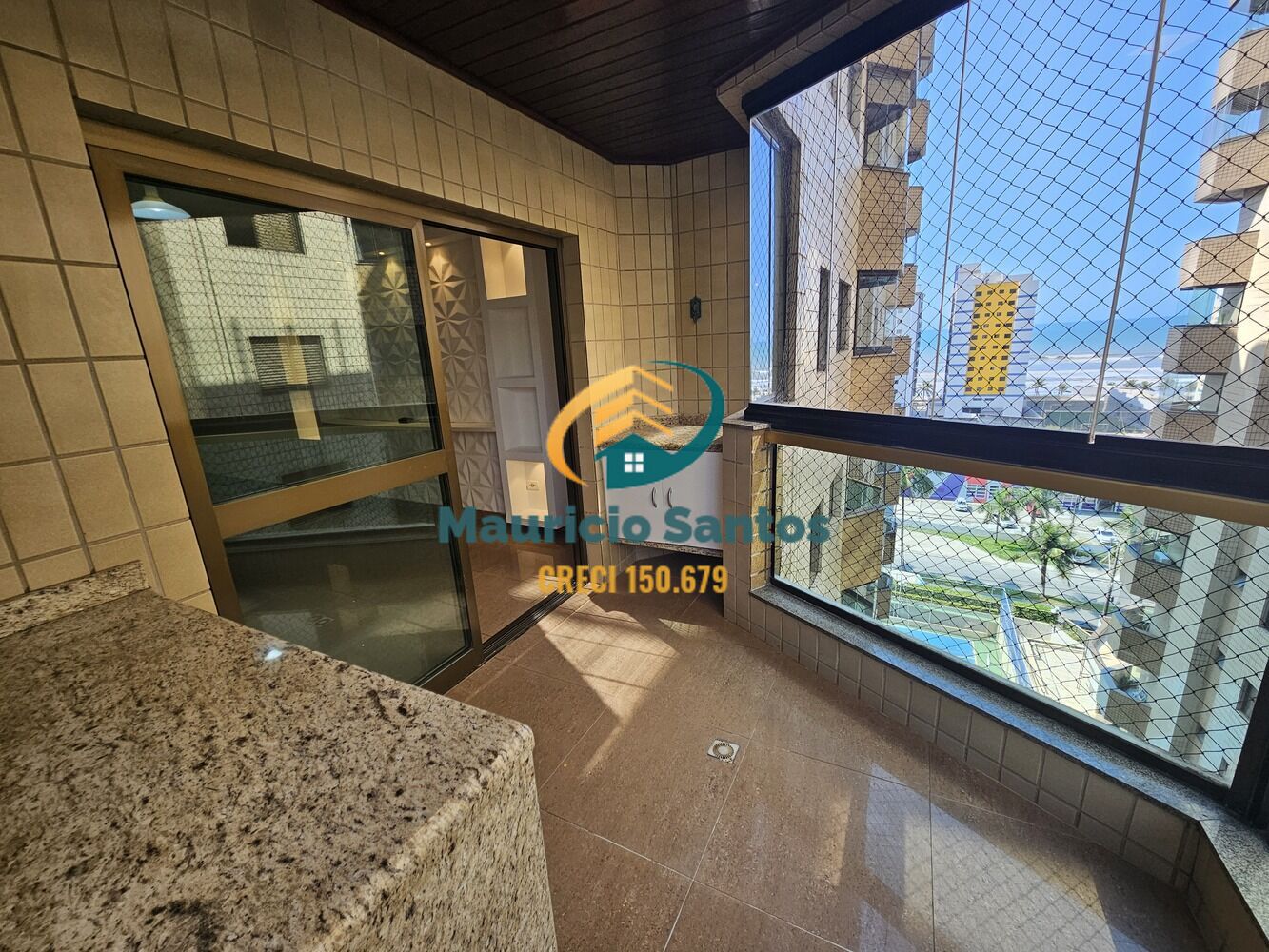 Apartamento à venda com 3 quartos, 115m² - Foto 1