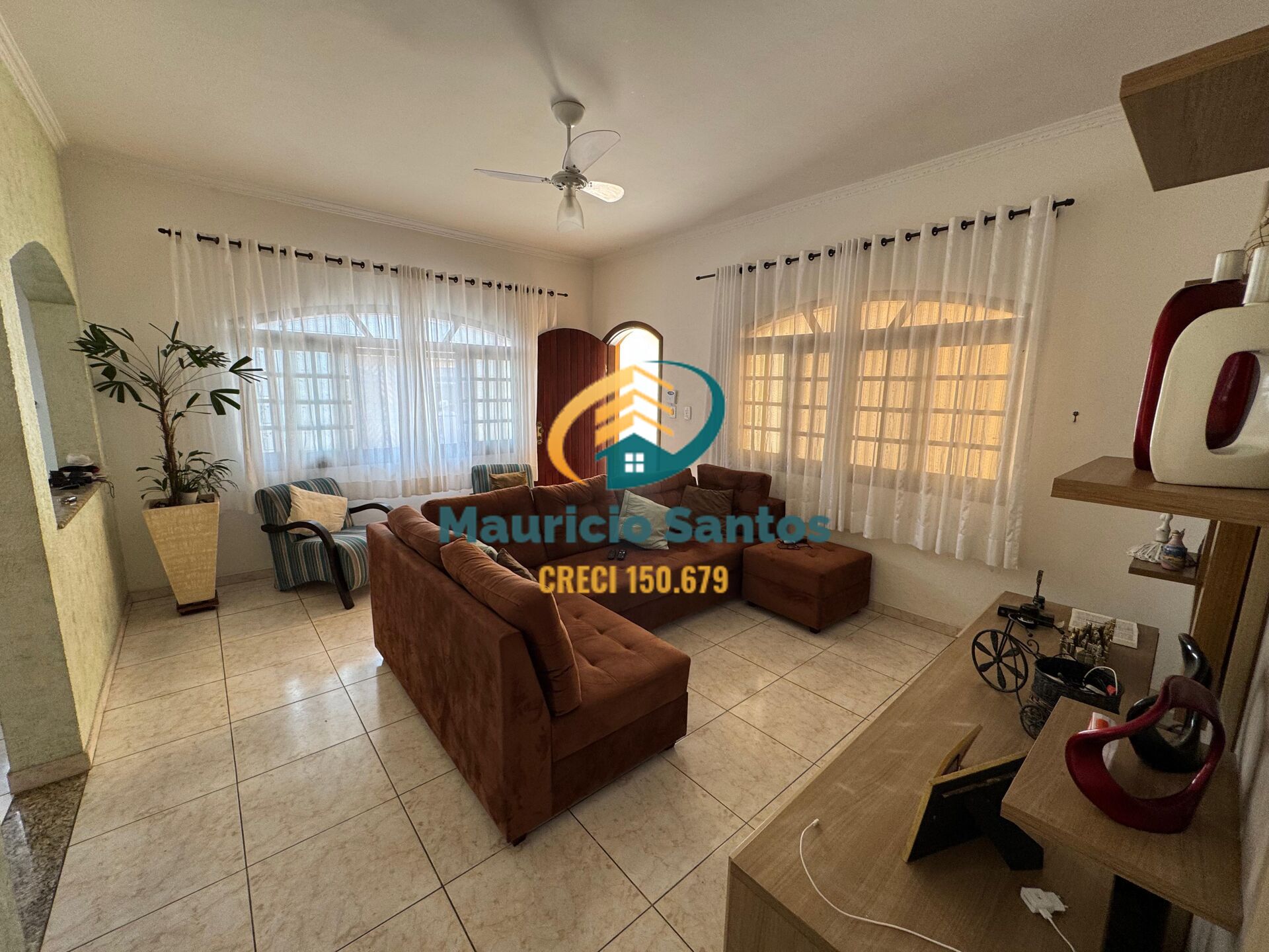 Casa, 5 quartos, 219 m² - Foto 9