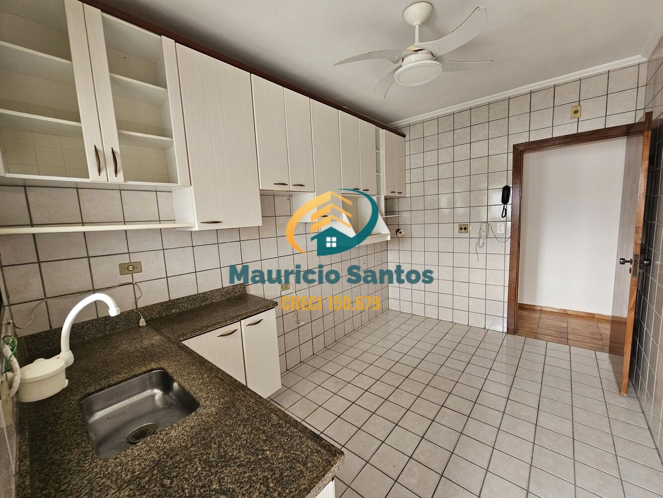 Apartamento à venda com 2 quartos, 82m² - Foto 10