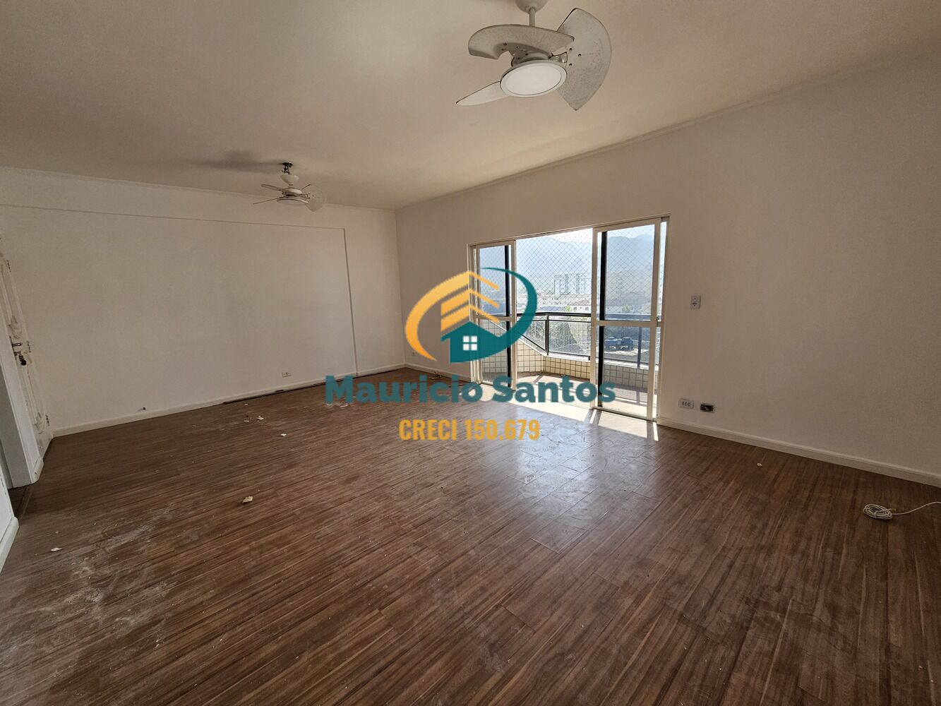 Apartamento à venda com 3 quartos, 122m² - Foto 2