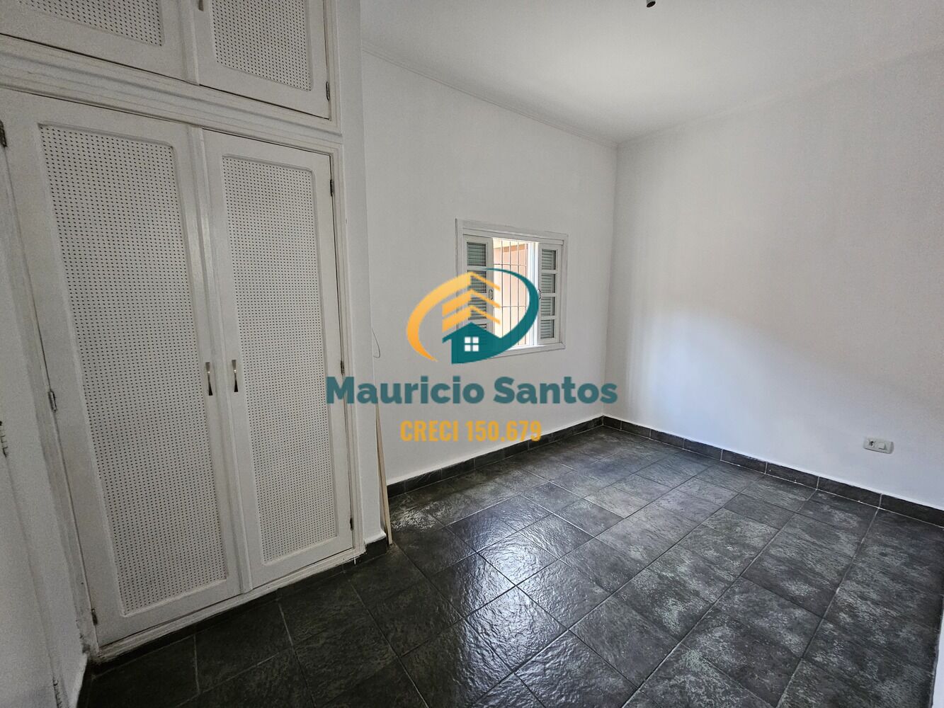 Casa à venda com 2 quartos, 185m² - Foto 17